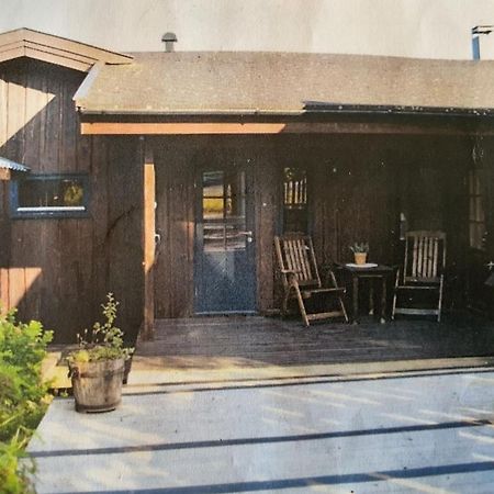 Stensens Overnatting Russenes Exterior foto