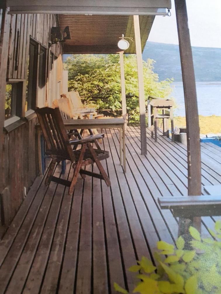Stensens Overnatting Russenes Exterior foto